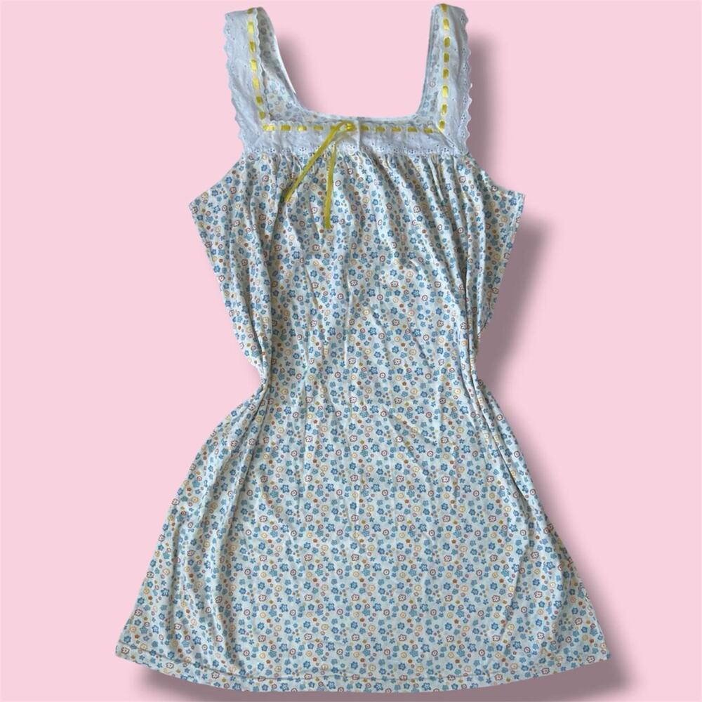 Vintage Italian Blue and yellow floral nightgown with lace trim and bow detail